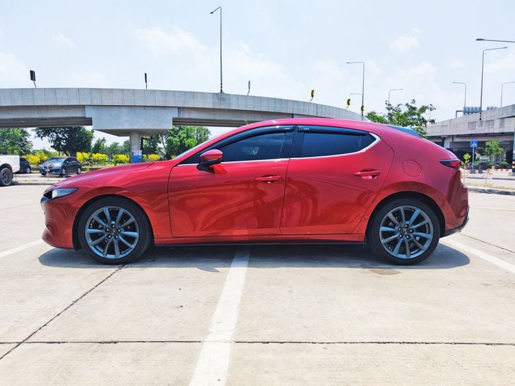 Mazda Mazda3 2019 2.0 SP Sports Sedan เบนซิน เกียร์อัตโนมัติ แดง รูปที่ 4