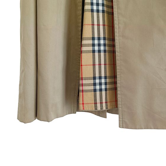 ขายแล้วค่ะ  Burberry Men's 80s Trench Coat Made In England รูปที่ 12