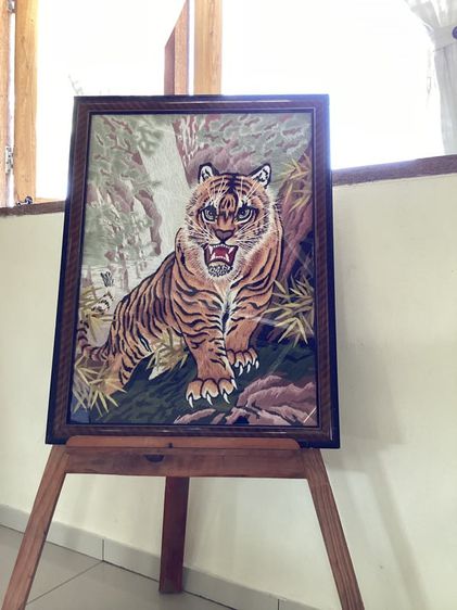 ภาพปักลายเสือขนาดใหญ่มาก งานเก่าญี่ปุ่นค่ะ