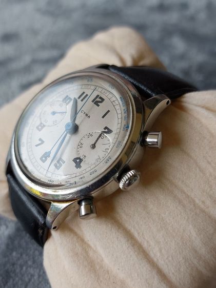 vintage cyma chronograph watch รูปที่ 6