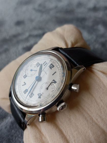 vintage cyma chronograph watch รูปที่ 7