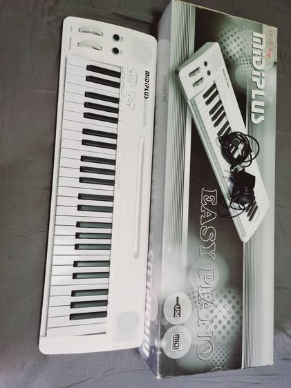 ขายด่วน  เปียโนไฟฟ้า Midiplus Easy Piano  แถม ขาตั้ง ปกติราคา 4950 รูปที่ 2