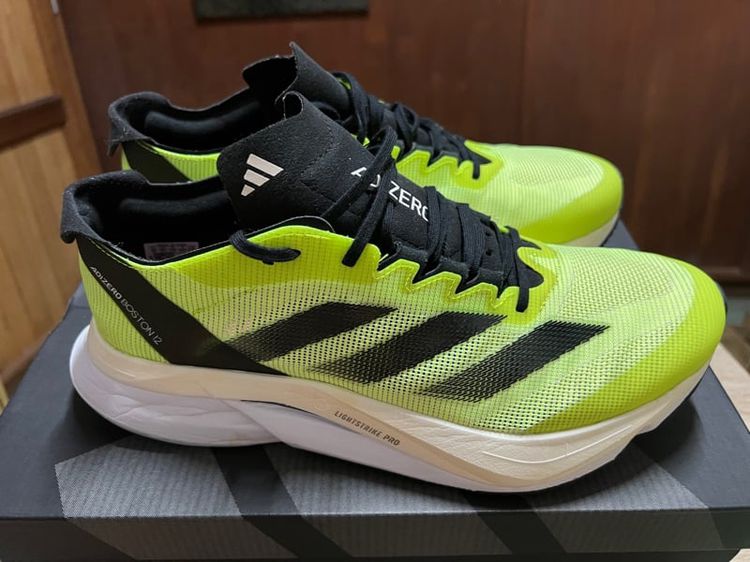 รองเท้าวิ่ง Adidas Adizero Boston 12 9.5UK