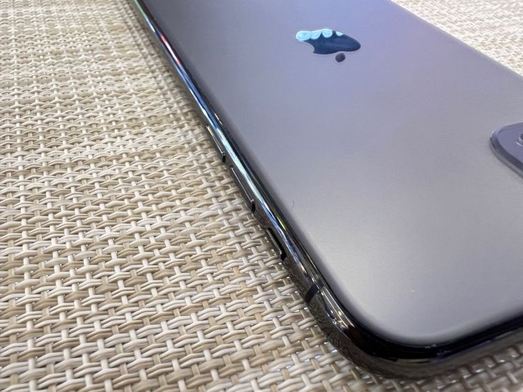 iPhone 11 Pro Max 64 สีดำ รูปที่ 3
