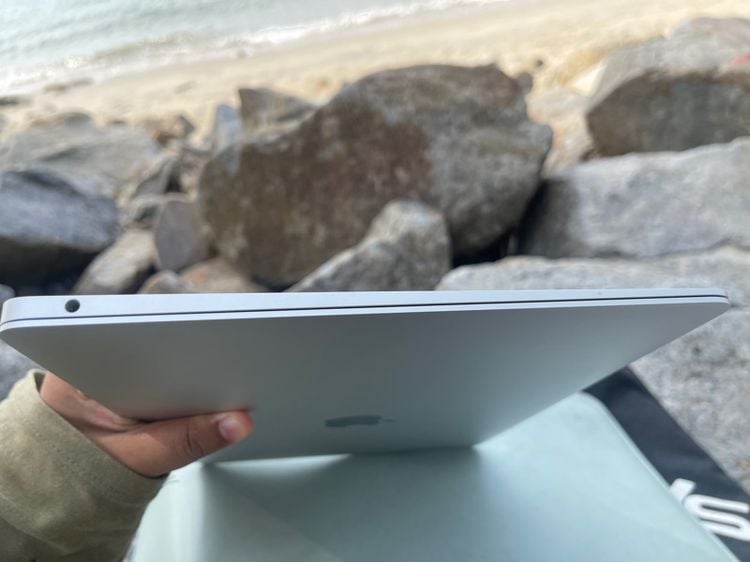 MacBook Air 2019 รูปที่ 2