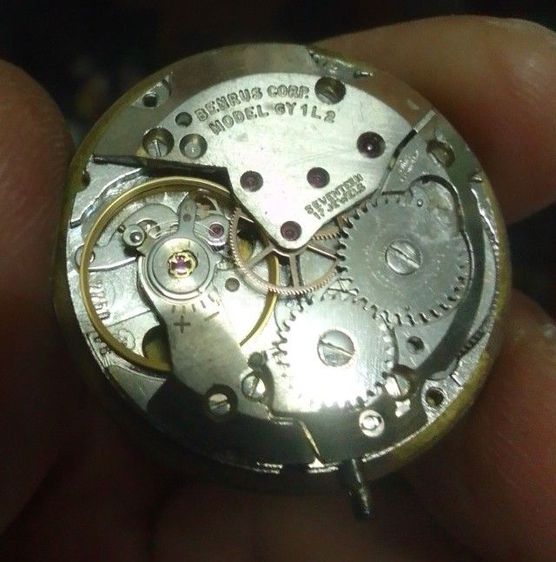 นาฬิกา Benrus US Army ไขลาน เดิมๆ ขนาด 34 มม. วินเทจทหารแท้ ใช้งานได้ปกติ สายนาโต้อังกฤษแท้ รูปที่ 3
