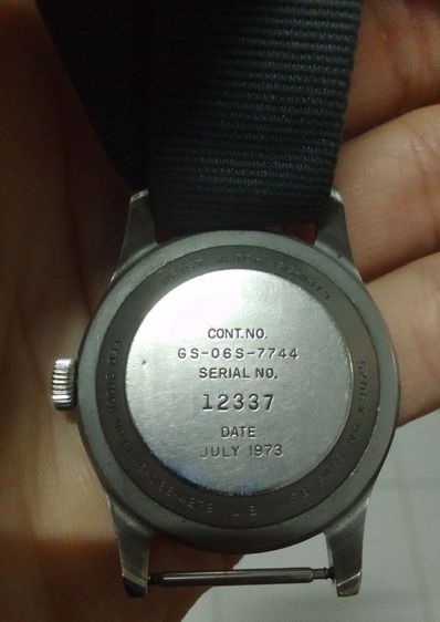 นาฬิกา Benrus US Army ไขลาน เดิมๆ ขนาด 34 มม. วินเทจทหารแท้ ใช้งานได้ปกติ สายนาโต้อังกฤษแท้ รูปที่ 2