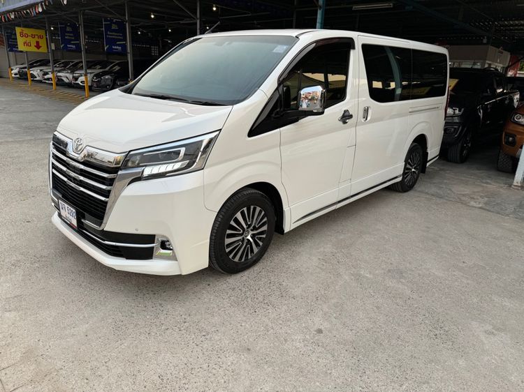 Toyota Majesty 2020 2.8 Premium Van ดีเซล ไม่ติดแก๊ส เกียร์อัตโนมัติ ขาว รูปที่ 3