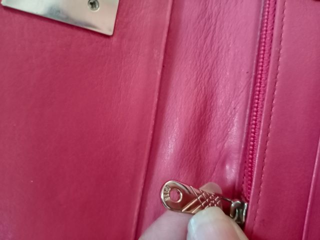 กระเป๋าสตางค์หนังแท้สีชมพู daks รูปที่ 4