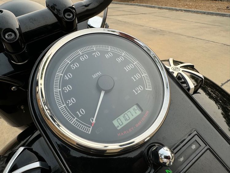 🏍️ Harley Davidson FAT BOY STM (CVO) 🗓 2016 🛞 11,000 MI รูปที่ 8