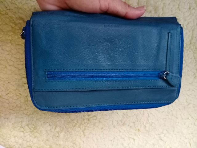 กระเป๋าสตางค์หนังแท้สีฟ้าคราม รูปที่ 3