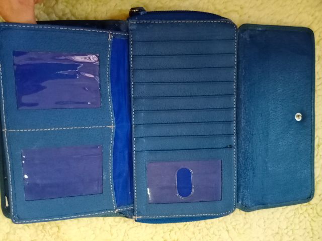 กระเป๋าสตางค์หนังแท้สีฟ้าคราม รูปที่ 5