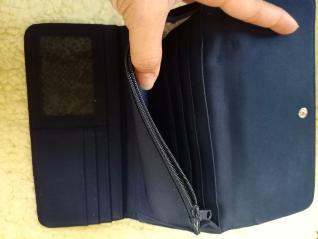 กระเป๋าสตางค์สีน้ำเงิน maxx รูปที่ 2