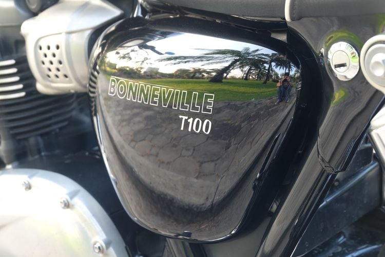 Triumph Bonneville T100  รูปที่ 15