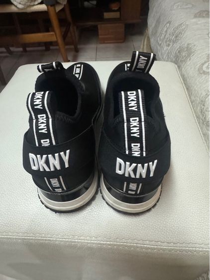 รองเท้าผู้หญิง  DKNY รูปที่ 3
