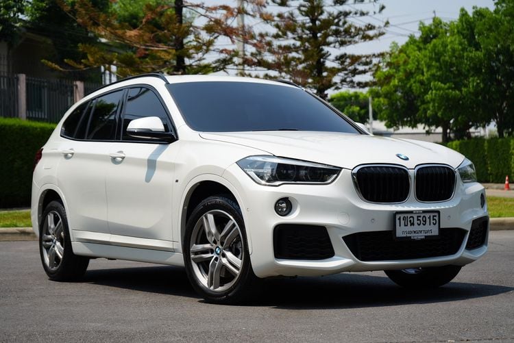 BMW X1 2020 2.0 sDrive20d M Sport Utility-car ดีเซล ไม่ติดแก๊ส เกียร์อัตโนมัติ ขาว รูปที่ 3