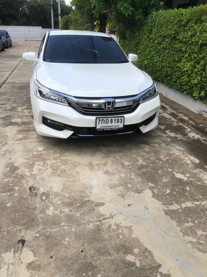 Honda Accord 2018 2.0 EL i-VTEC Sedan เบนซิน ไม่ติดแก๊ส เกียร์อัตโนมัติ ขาว รูปที่ 3