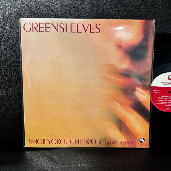 ขายแผ่นเสียงกีตาร์แจ๊สตัวเทพ บันทึกเยี่ยม Shoji Yokouchi Trio Plus Yuri Tashiro Greensleeves Three Blind Mice Audiophile LP Vinyl ส่งฟรี  รูปที่ 2