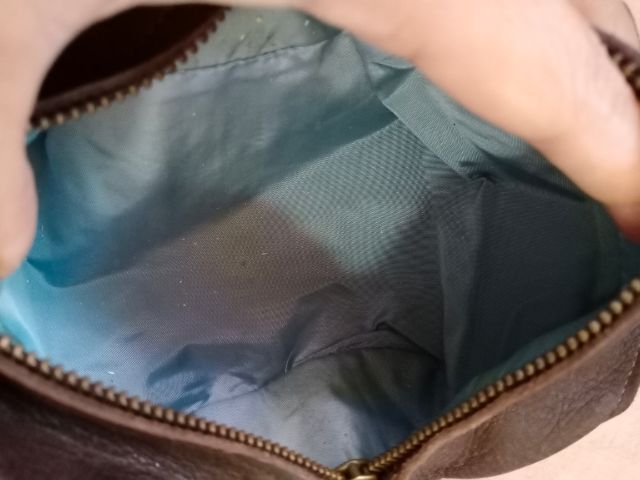 กระเป๋าใส่ของเดินทางหนังแท้สีน้ำตาล รูปที่ 5