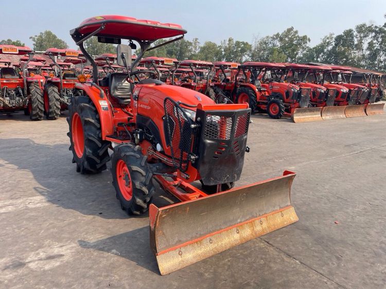 รถไถคูโบต้ารุ่น L4018DT ใบดันดินหน้า ผาน 1 ตัว ดาวน์ 40,000 บาท สนใจโทรสอบถามหรือมาดูที่ร้านเราได้จ้า รูปที่ 13