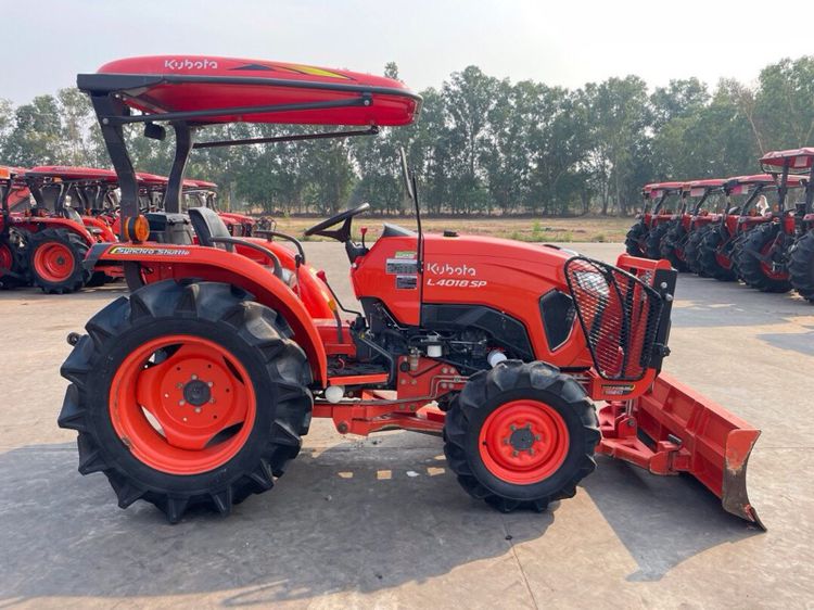 รถไถคูโบต้ารุ่น L4018DT ใบดันดินหน้า ผาน 1 ตัว ดาวน์ 40,000 บาท สนใจโทรสอบถามหรือมาดูที่ร้านเราได้จ้า รูปที่ 4
