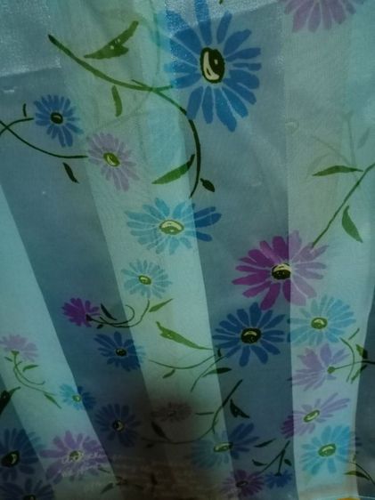 ผ้าพันคอสีฟ้าลายดอก รูปที่ 2