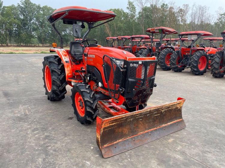 รถเครื่องดี เครื่องแรง พร้อมใช้งาน รถไถคูโบต้ารุ่น L4018DT ใบดันดินหน้า ผาน 1 ตัว ดาวน์ 35,000 บาท สนใจโทรสอบถามหรือมาดูที่ร้านเราได้จ้า รูปที่ 2