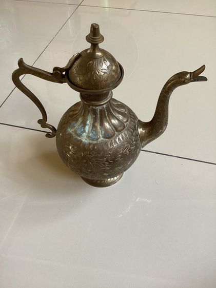 lndia engraved brass coffee pot กาทองเหลืองตอกสลักลาย  งานเก่า made in india รูปที่ 6