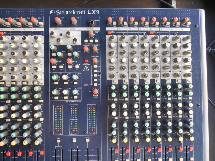 Soundcraft LX9-24 ช่อง Mixer พร้อมกล่องแร็ค รูปที่ 10