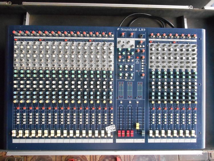 Soundcraft LX9-24 ช่อง Mixer พร้อมกล่องแร็ค รูปที่ 8