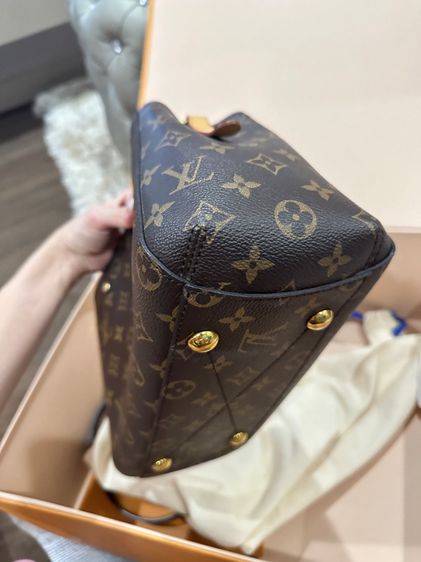 Louis Vuitton MONTAIGNE  BB  MNG รูปที่ 4