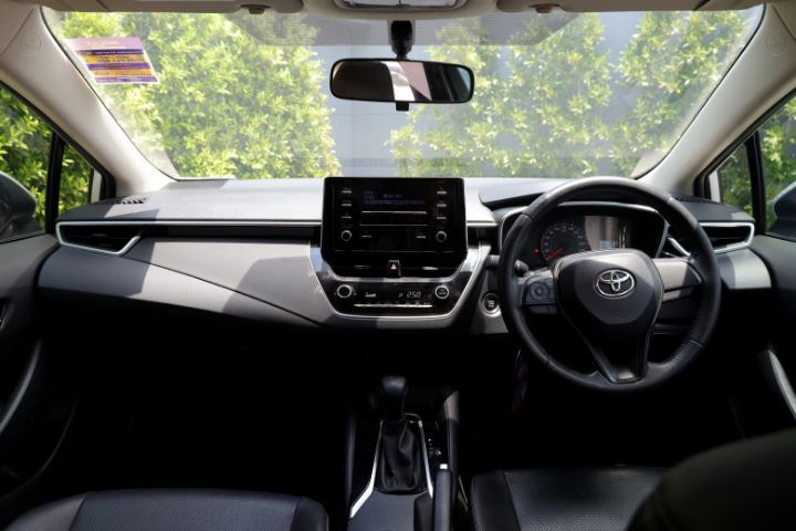 Toyota Altis 2020 1.6 G Sedan เบนซิน ไม่ติดแก๊ส เกียร์อัตโนมัติ บรอนซ์เงิน รูปที่ 3