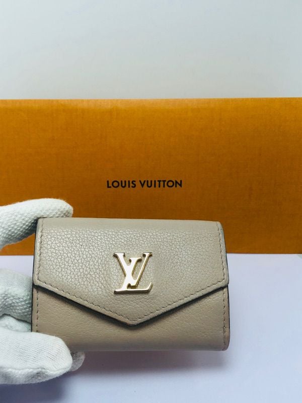 Louis Vuitton wallet (670300) รูปที่ 2