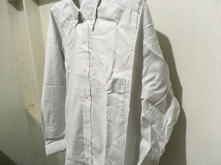 เสื้อเชิ้ตแขนยาว แบรนด์ uniqlo สีเทาอ่อน รูปที่ 5