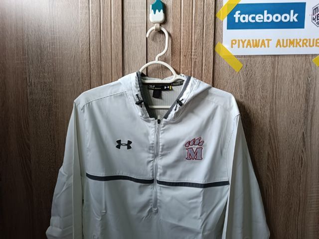 jacket under armour size s รูปที่ 3