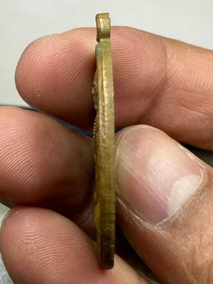 เหรียญหลวงพ่อทบ ปี 19 รูปที่ 4