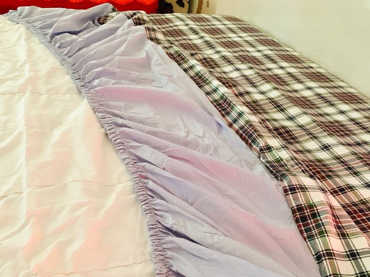 ผ้าปูที่นอนรัดมุม (แบบหนา) ขนาด 6ฟุต สีน้ำเงินลายสก๊อต มือสองสภาพดี สินค้าญี่ปุ่น-เกาหลีแท้ รูปที่ 7