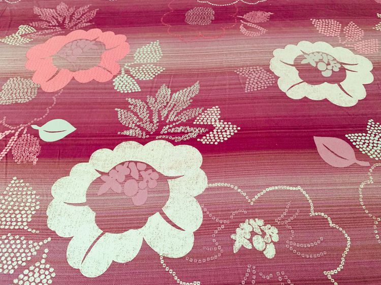 ผ้าปูที่นอนรัดมุม (แบบหนา) ขนาด 6ฟุต สีม่วงลายดอก ยี่ห้อ Paco rabanne (สภาพใหม่) มือสองสภาพดี สินค้าญี่ปุ่น-เกาหลีแท้ รูปที่ 3