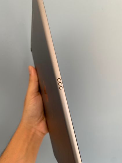 Apple iPad Pro 9.7 32GB Space Gray Wifi Cellular รูปที่ 3