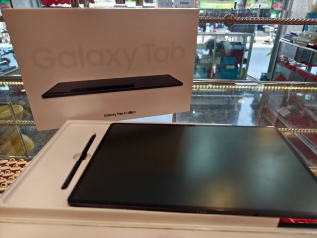128 GB Samsung galaxy tab S8 ultra 