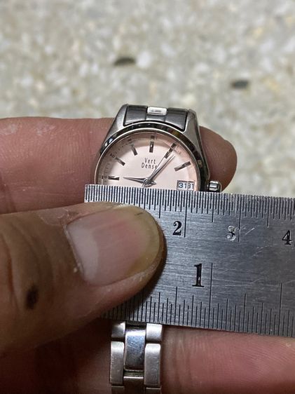 นาฬิกายี่ห้อ VERT DENSE  ควอทซ์ เลดี้ ของแท้มือสอง สายยาว 16.5 เซนติเมตร   700฿ รูปที่ 7