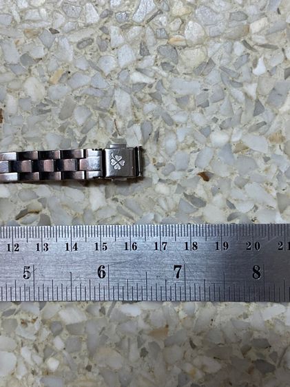 นาฬิกายี่ห้อ VERT DENSE  ควอทซ์ เลดี้ ของแท้มือสอง สายยาว 16.5 เซนติเมตร   700฿ รูปที่ 8