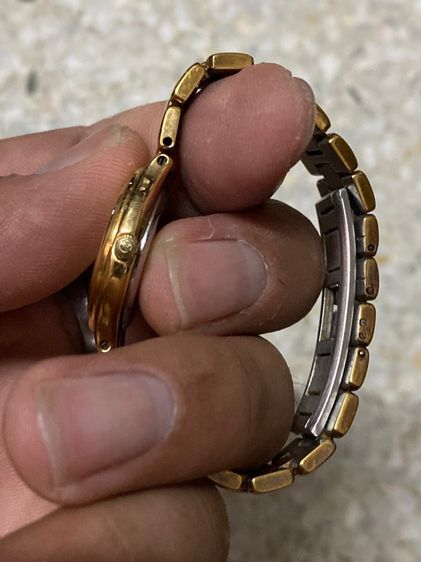 นาฬิกายี่ห้อ ALAIN DELON  ควอทซ์ งานสวิส แท้มือสอง ทองสวย สายยาวสุด 14.5 เซนติเมตร 900฿ รูปที่ 3