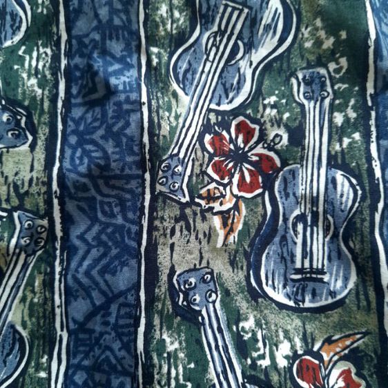 ❌ขายแล้ว❌Hilo Hattie 
Classic Ukulele print hawaiian shirts
Made in U.S.A.
🔵🔵 รูปที่ 7