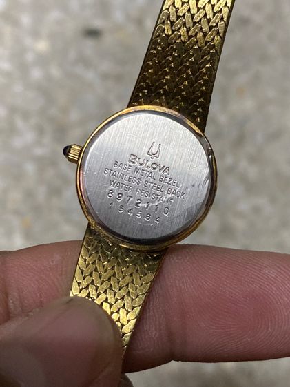 นาฬิกายี่ห้อ BULOVA  ควอทซ์ สวิส วินเทจ แท้มือสอง  เลดี้ สายปรับขนาดได้ ถึง 7 นิ้ว  1000฿  รูปที่ 3