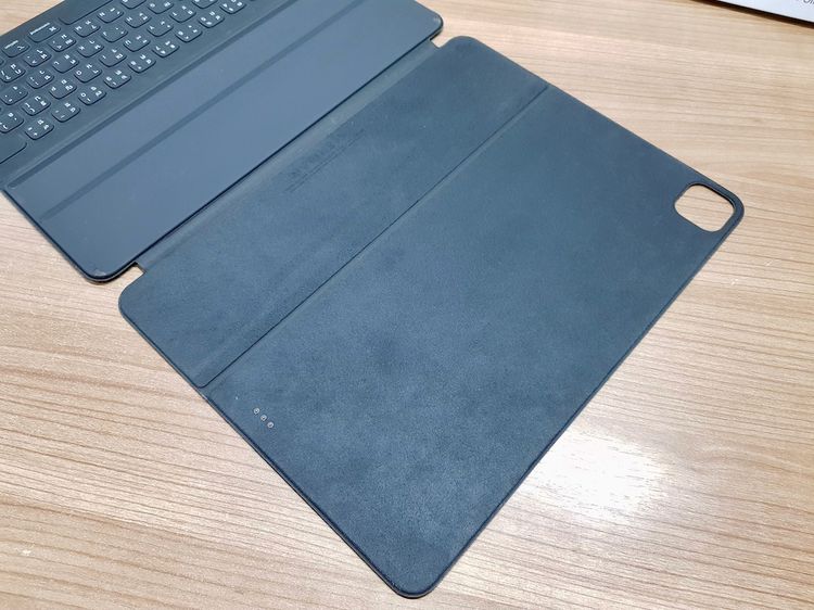 Smart Keyboard Folio for iPad Pro 12.9 inch สี Black - Thai ราคาคุ้มๆ น่าใช้งาน รูปที่ 5