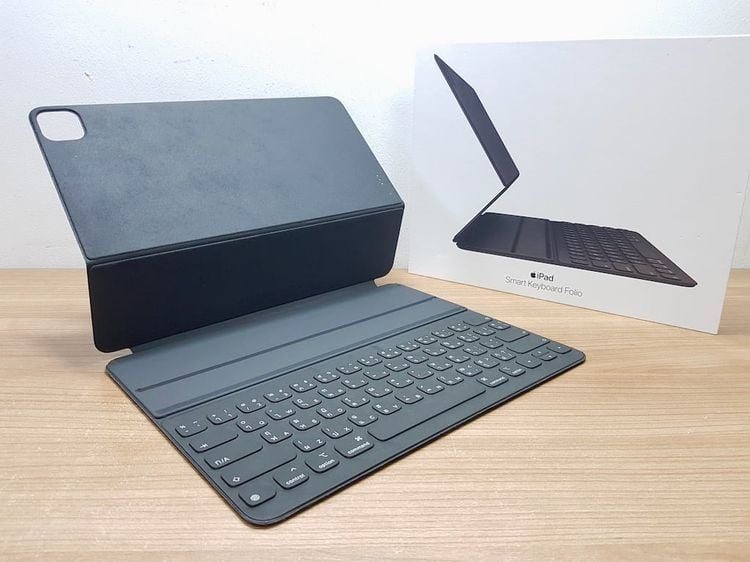 Smart Keyboard Folio for iPad Pro 12.9 inch สี Black - Thai ราคาคุ้มๆ น่าใช้งาน