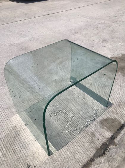 โต๊ะกลาง กระจกตัดโค้ง ( กระจกหนาๆ ) ขนาด 61 × 45 สูง 48เซนติเมตร รูปที่ 3