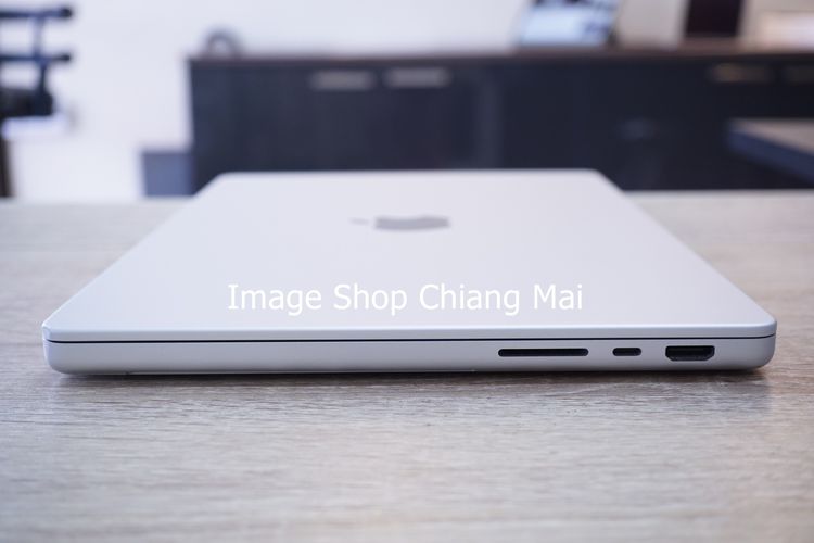 MacBook Pro 14-inch M1 Pro 2021 1TB Silver รูปที่ 8