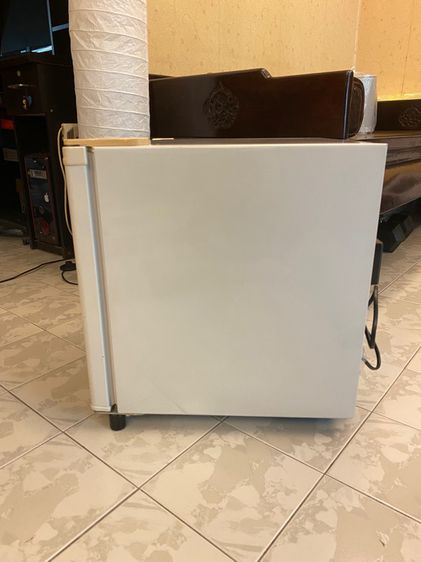 ตู้เย็นมินิมาร์ท Toshiba ขนาด 1.8 คิว รูปที่ 2